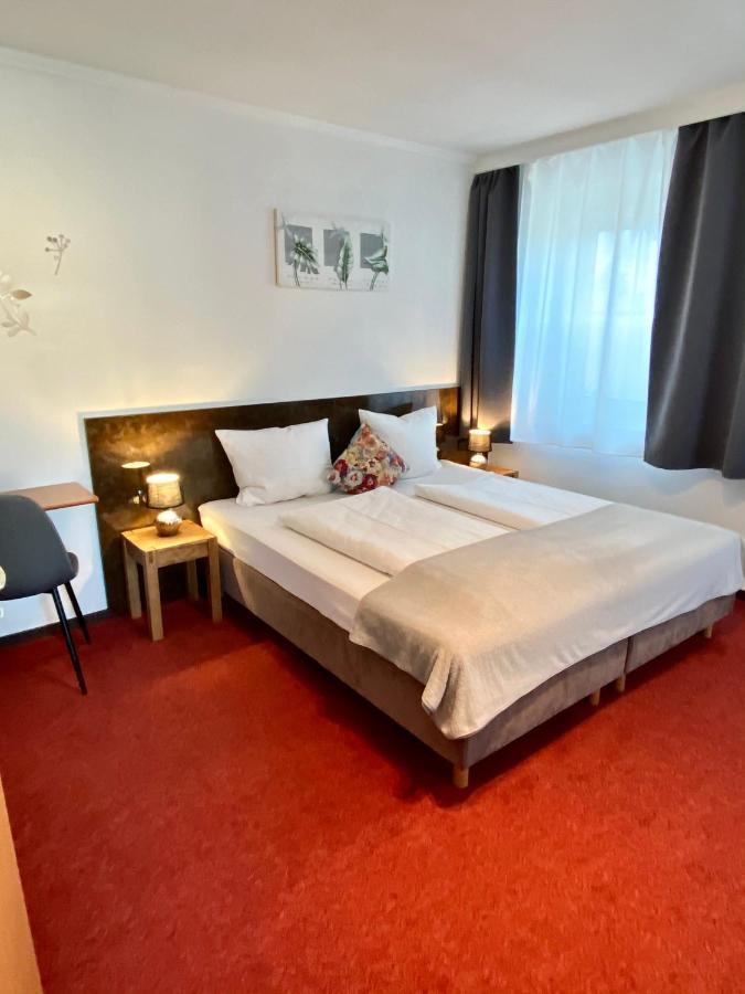 Bed & Rooms, Woergl المظهر الخارجي الصورة