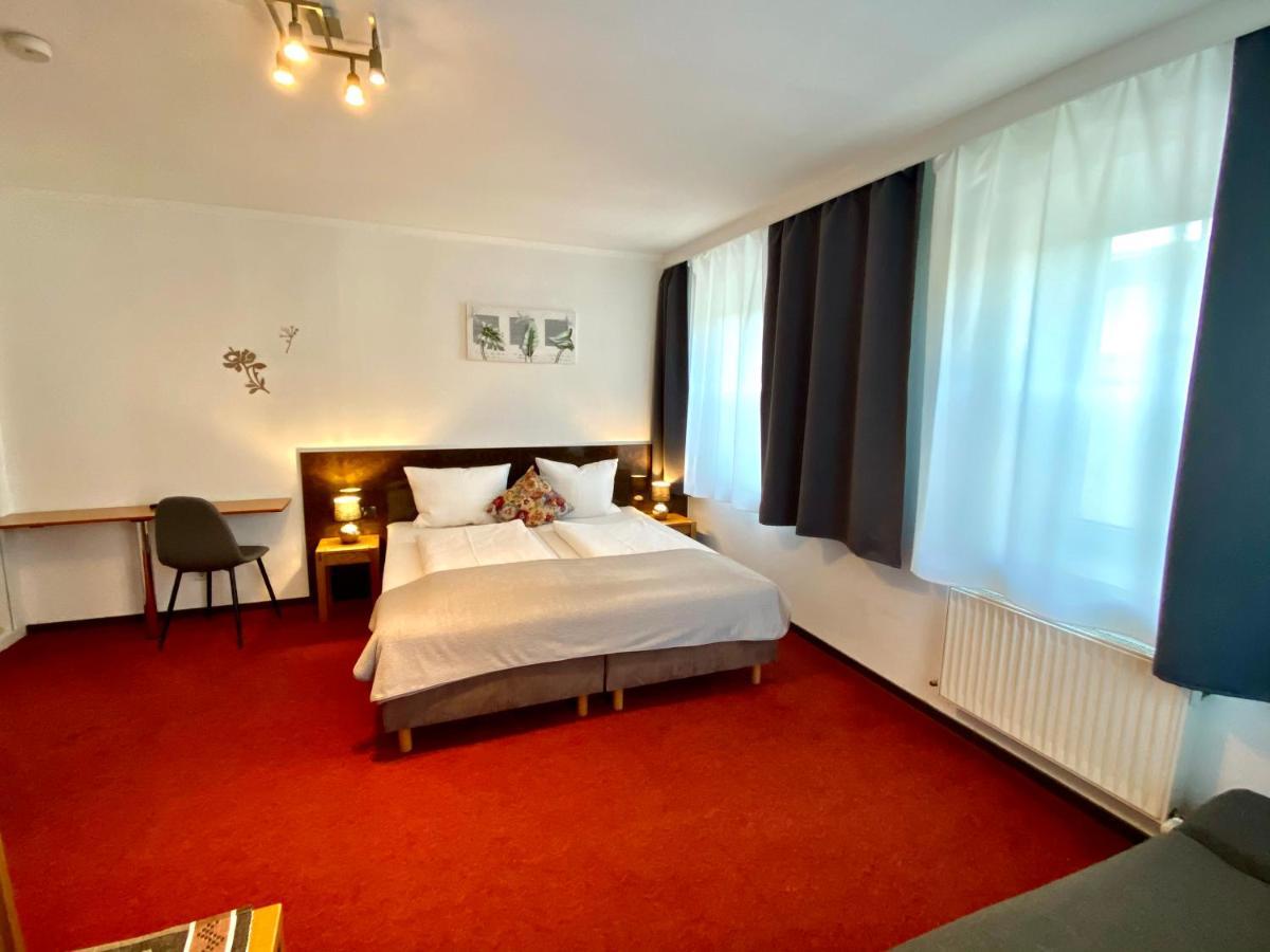 Bed & Rooms, Woergl المظهر الخارجي الصورة