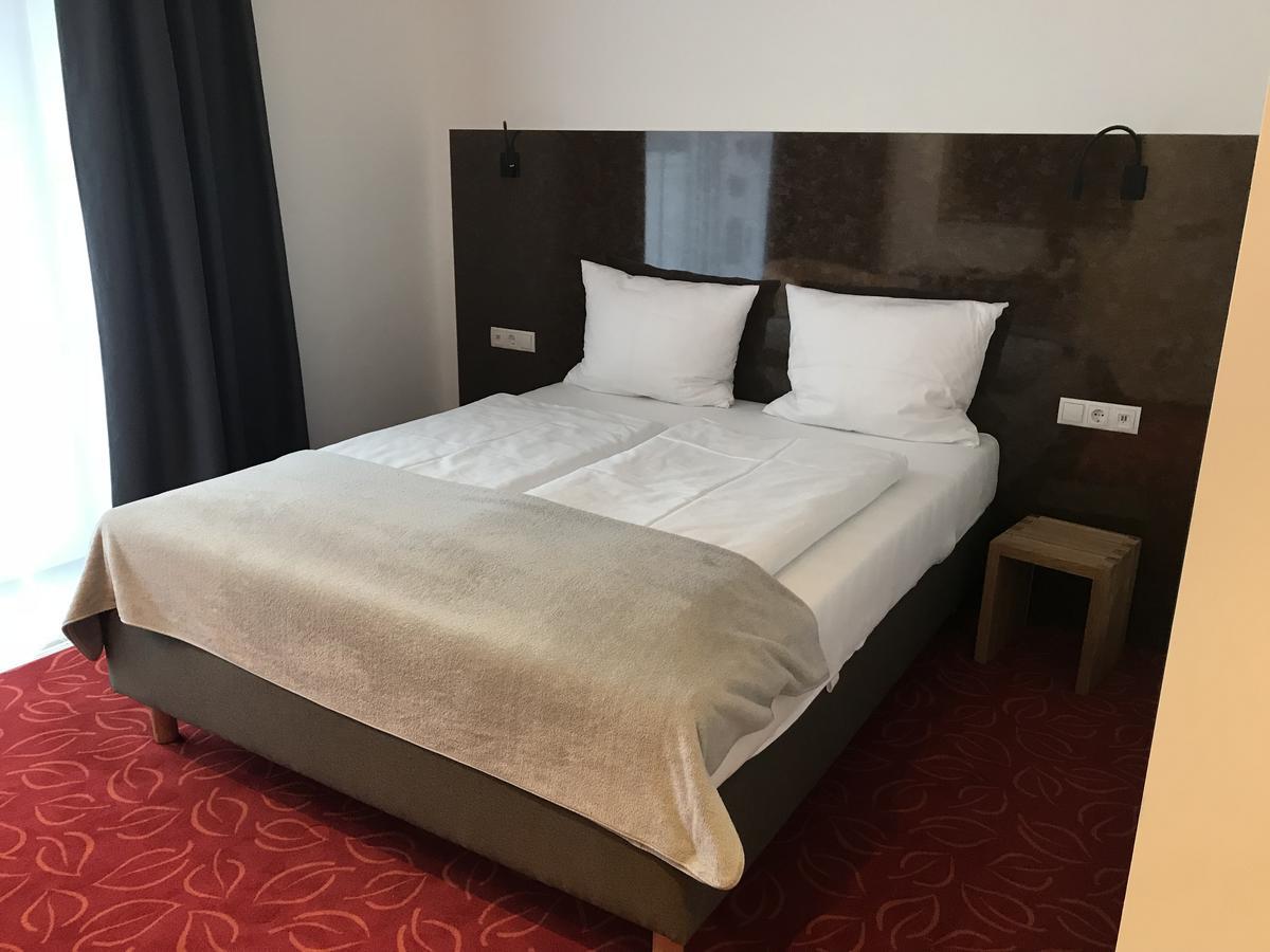 Bed & Rooms, Woergl المظهر الخارجي الصورة